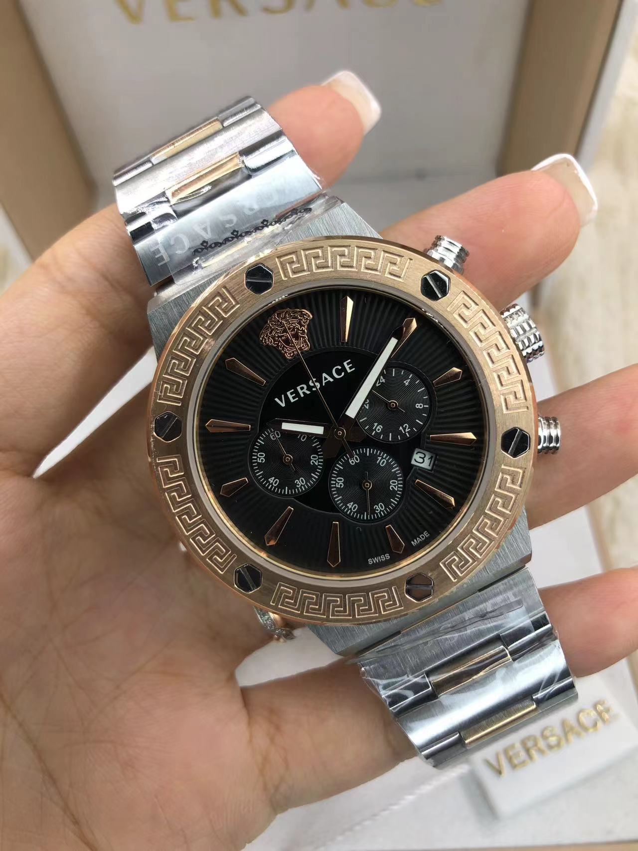 Versace Chrono Black Marble - Men's Luxury Watch - Image 4
