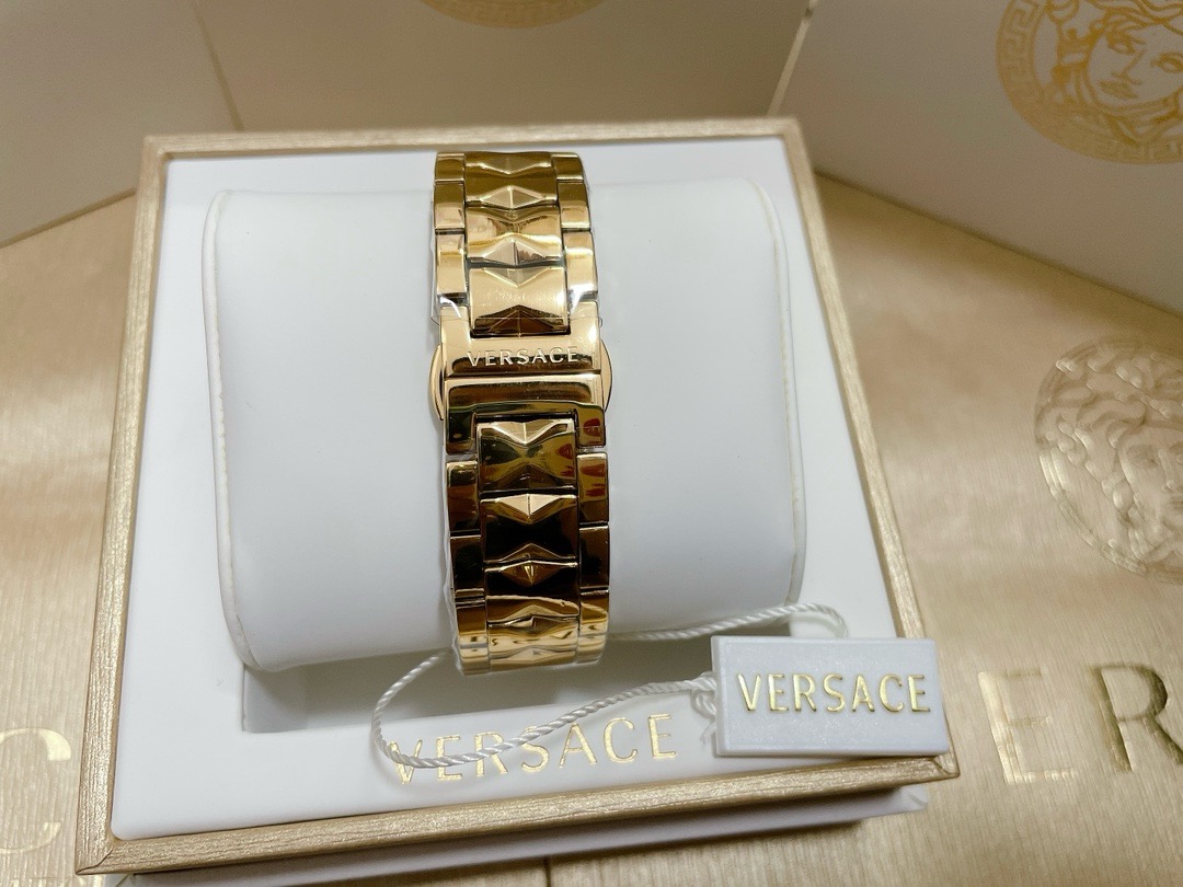 black Versace Greca Gold Watch - Versace Greca Gold Watch - Black Dial - Image 4