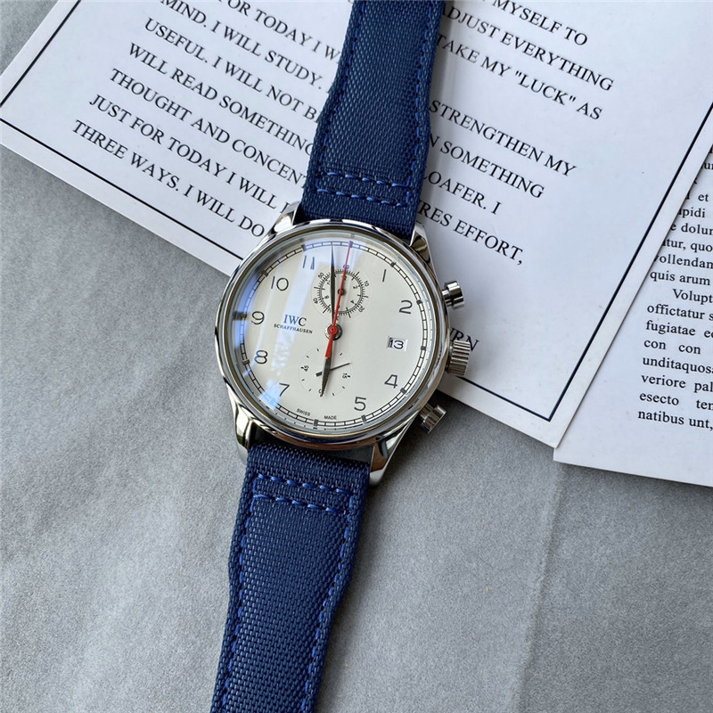 IWC Silver Chronograph Watch - IWC Schaffhausen Chronograph - Silver - Image 5