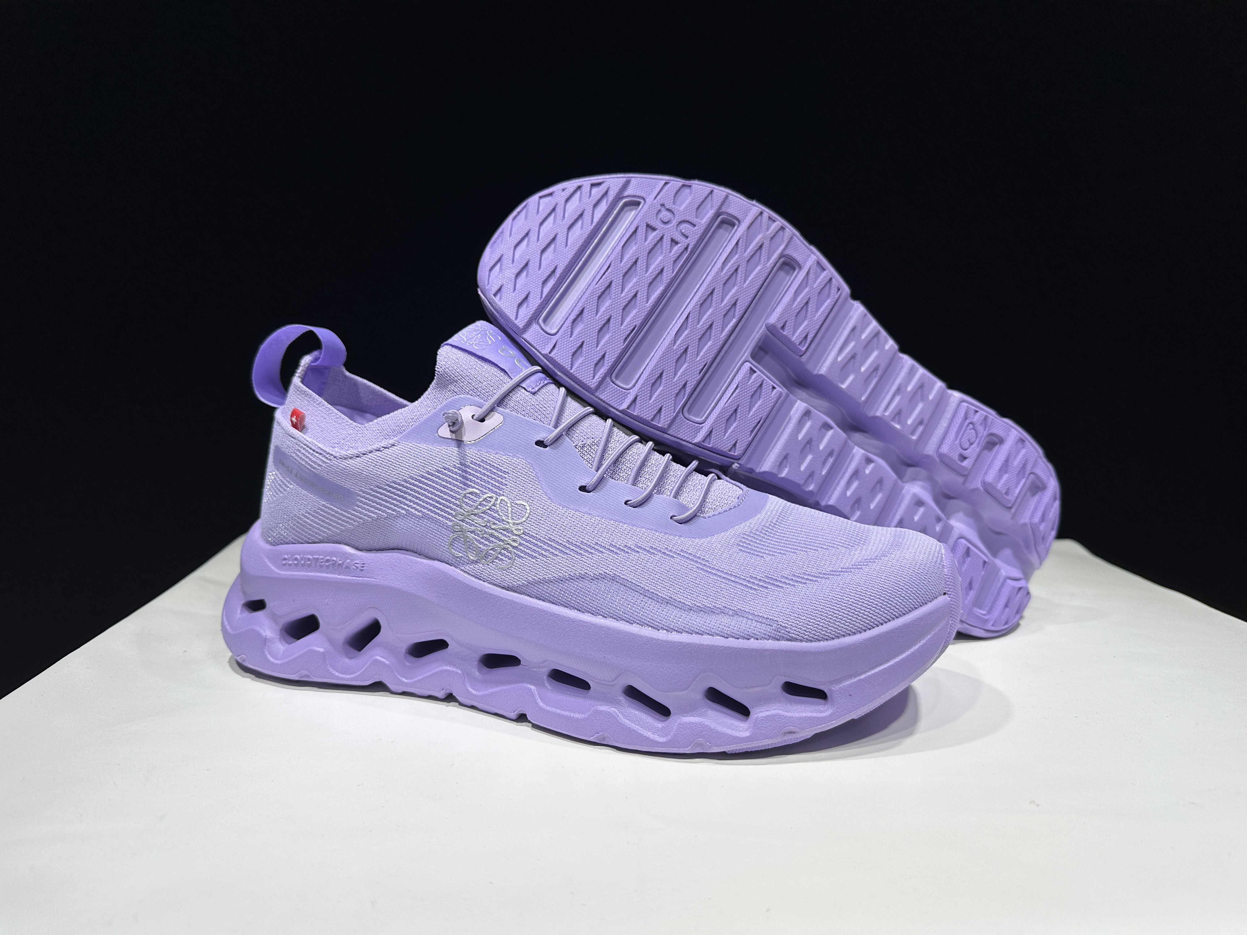 On Cloudmonster 2 Lavender