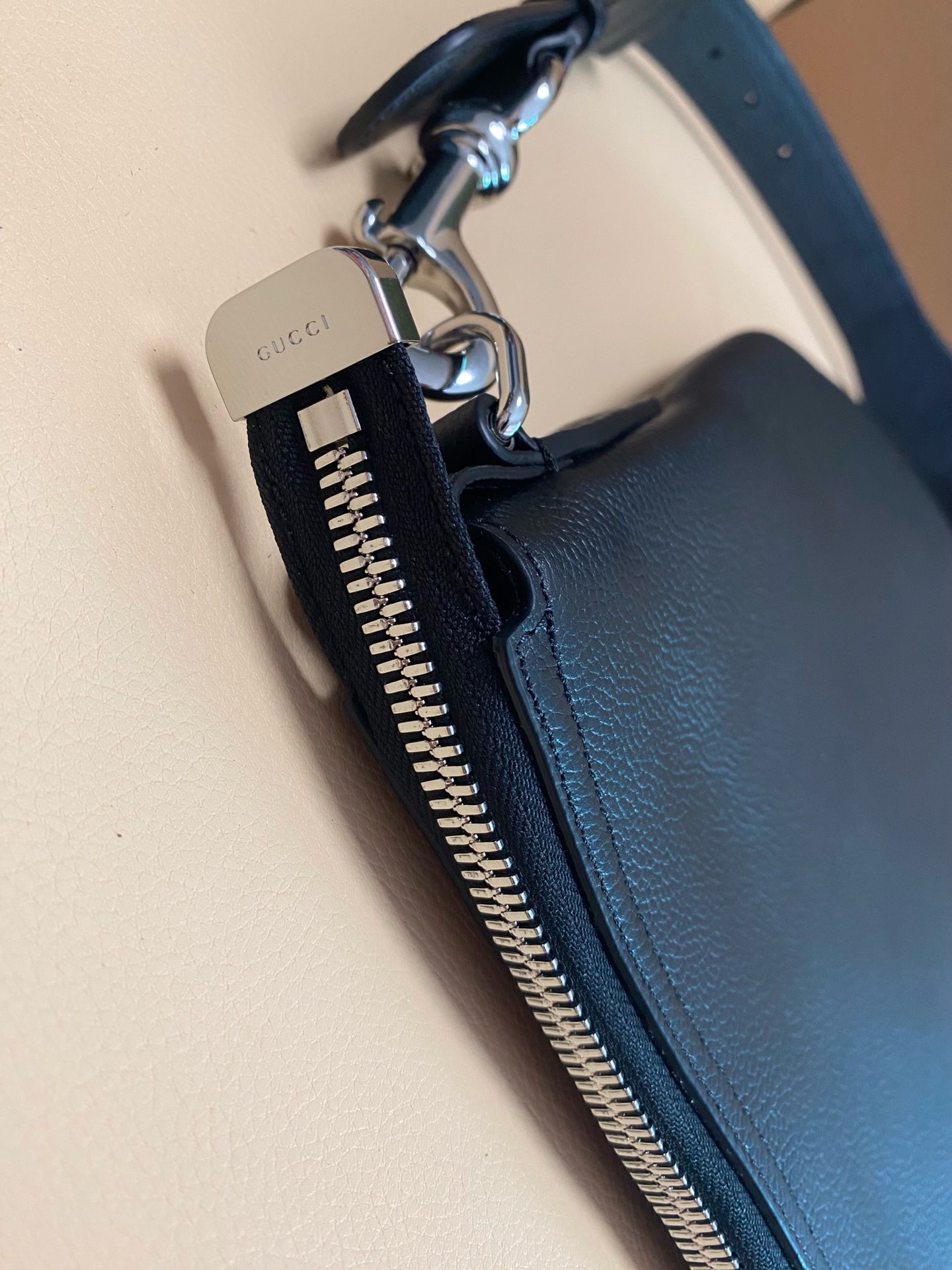 Women’s leather bags Gianni Chiarini