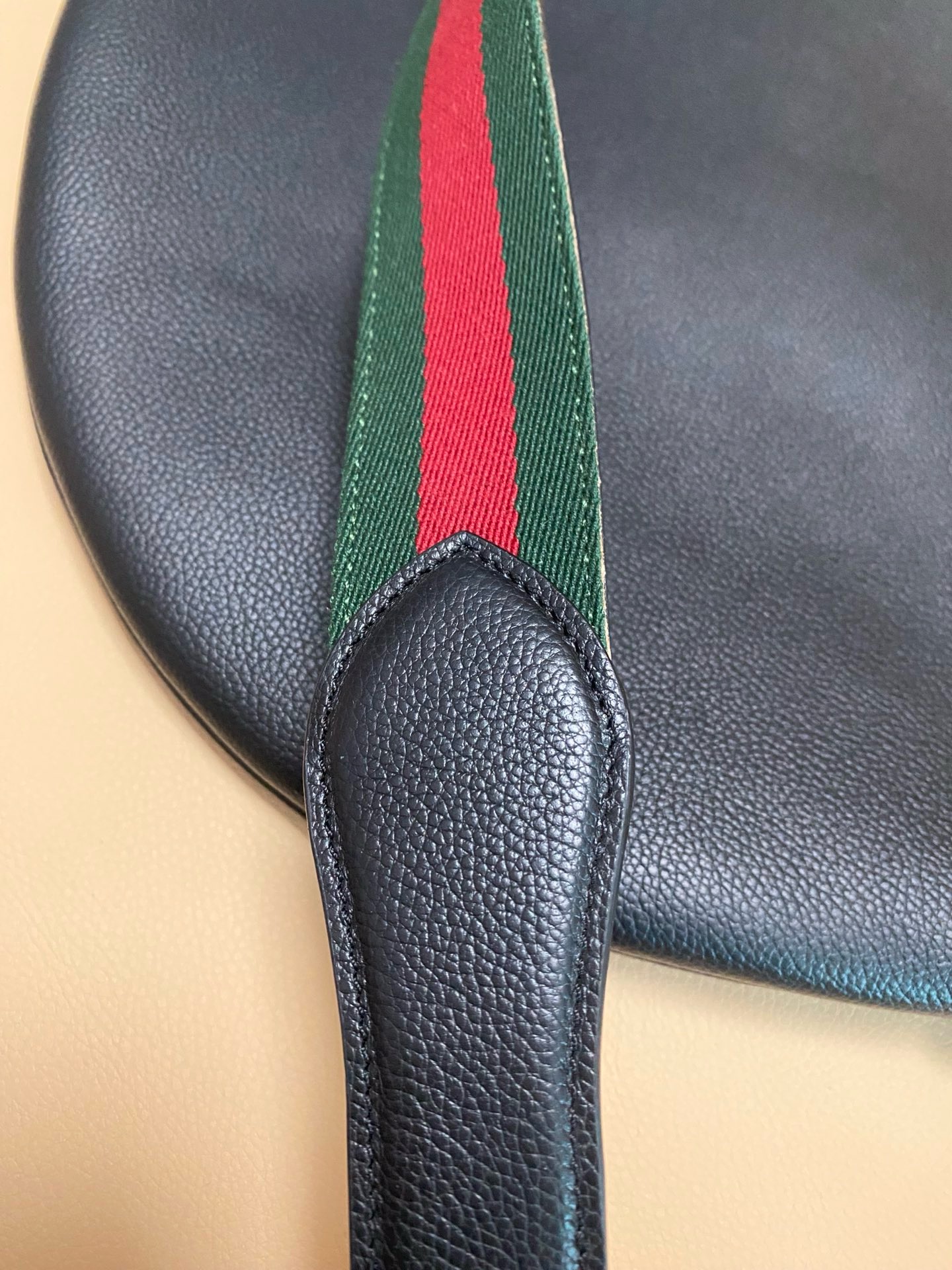 Women’s leather bags Gianni Chiarini