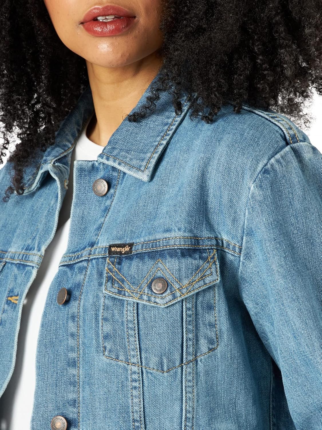 Wrangler Women’s Relaxed Fit Memory Maker Jean Jacket