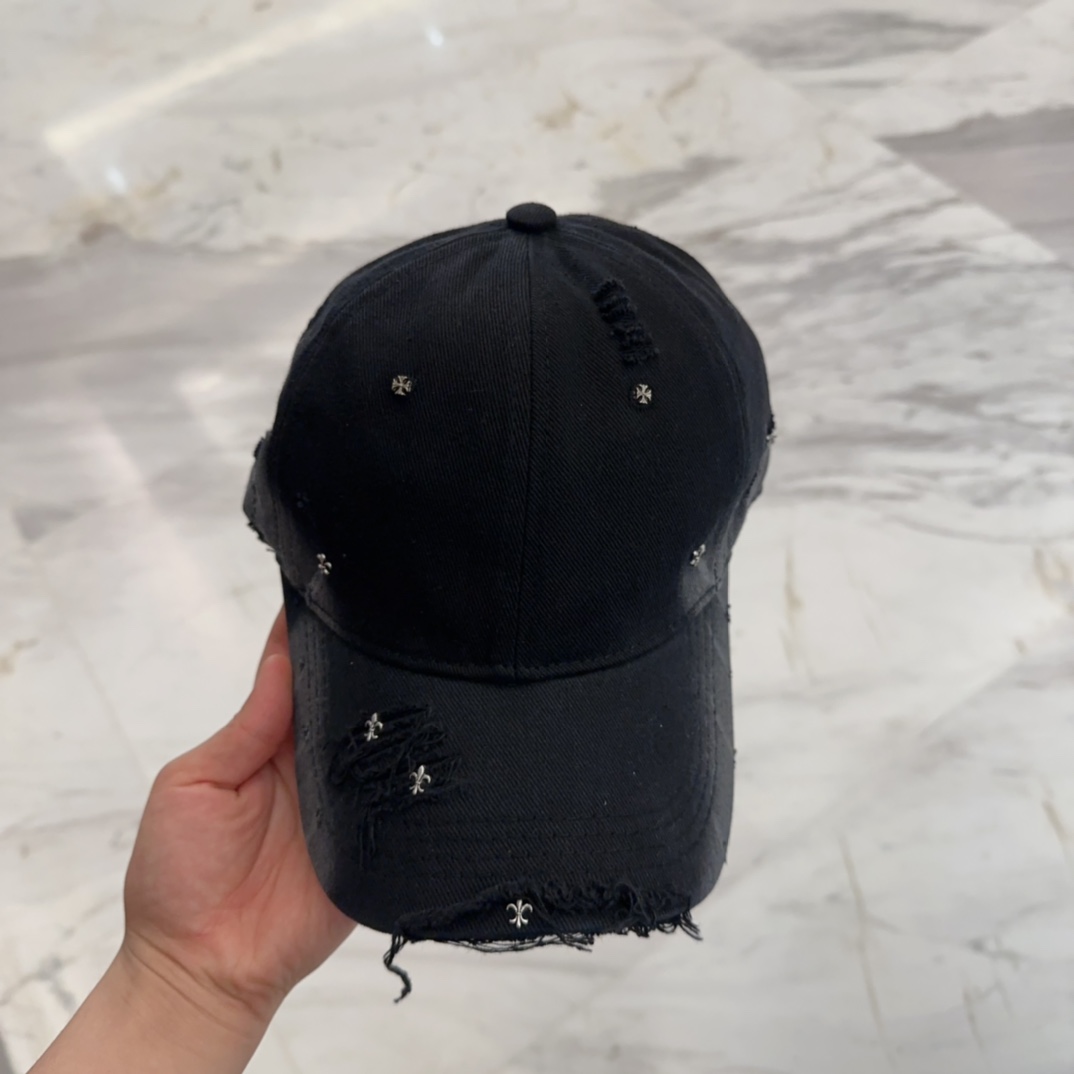YouFengmaoye Black Distressed Denim Cap with Stud Details