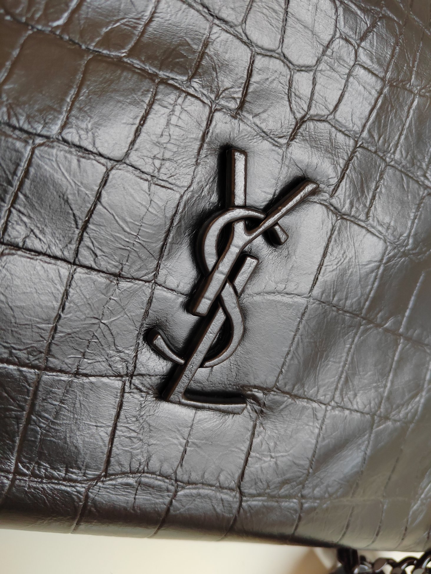 Ysl Niki Shopping In Crocodile-Embossed Leather