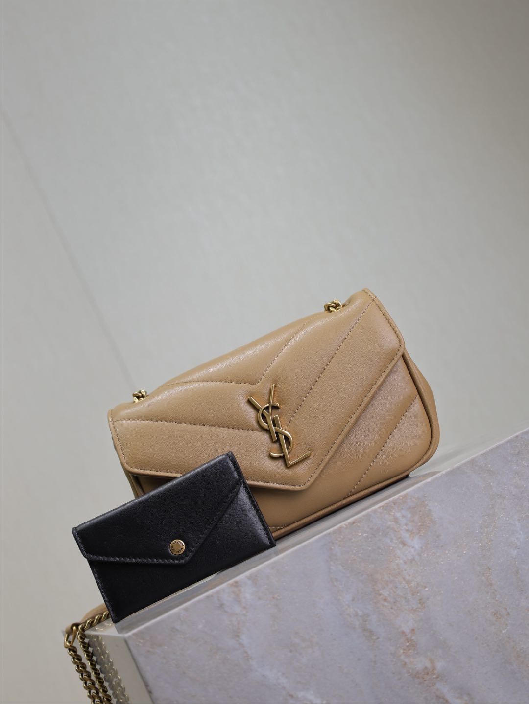 Yves Saint Laurent Envelope Small Shoulder Bag in Quilted